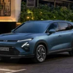 Chevrolet Captiva PHEV é flagrado sem camuflagem antes da montagem no Brasil